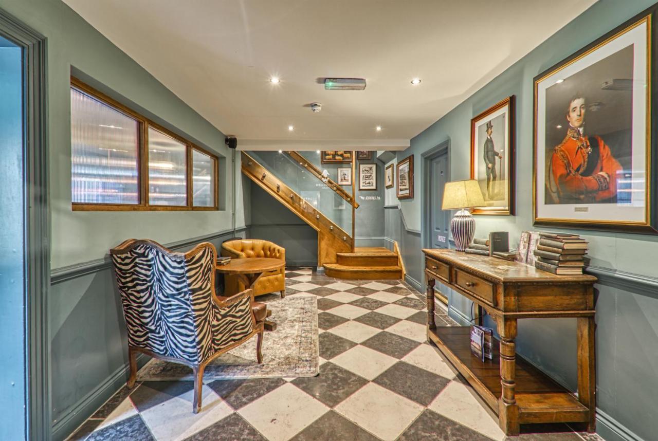 The Wellington Arms - Basingstoke-Reading Hotel Heckfield Bagian luar foto