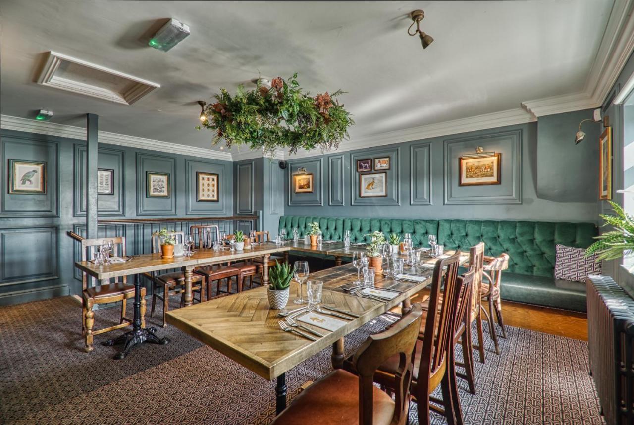 The Wellington Arms - Basingstoke-Reading Hotel Heckfield Bagian luar foto