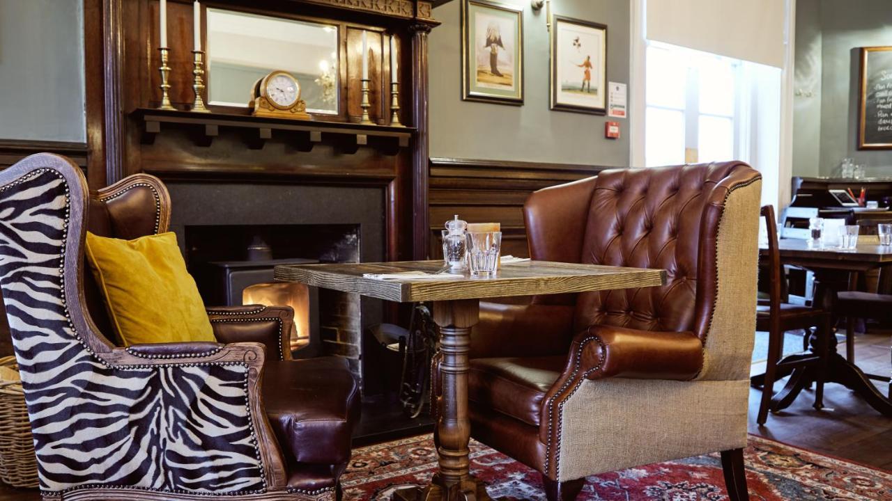 The Wellington Arms - Basingstoke-Reading Hotel Heckfield Bagian luar foto